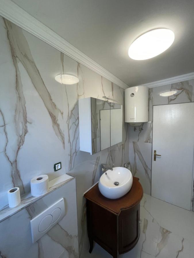 Apartman Nela Apartment Poreč Exterior foto